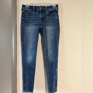 American Eagle 360 Next Level Stretch Jeans - US size 4
